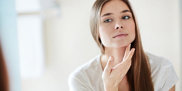 7 Effektive Hausmittel für Klarere Haut: Natürliche Lösungen gegen Pickel und Unreinheiten